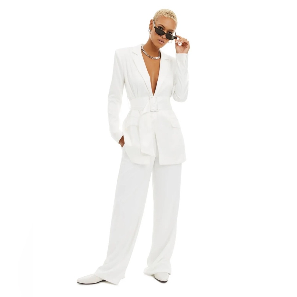 DANIELLE BERNSTEIN Satin White Wear To Work Blazer Belted Jacket Size M